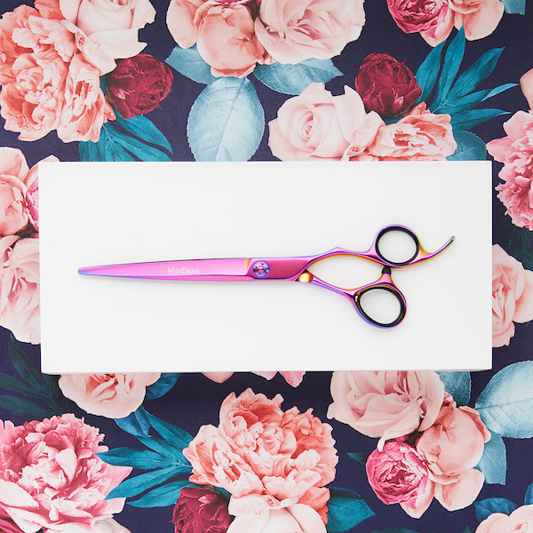 Découvrez notre collection de ciseaux de coiffure Matsui